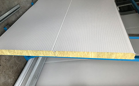 創(chuàng)新產(chǎn)品——橫裝夾芯板，讓建筑更穩(wěn)固