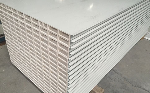  巖棉彩鋼夾心板使用時需注意什么事項？